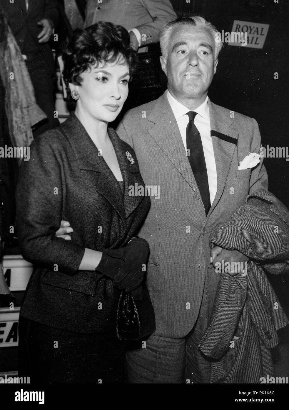 1957 London Airport High Resolution Stock Photography And Images Alamy
