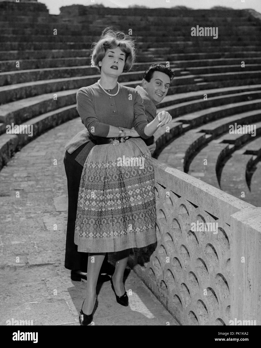 Ouida Bergere advise James Fox (born 1939) recommendations