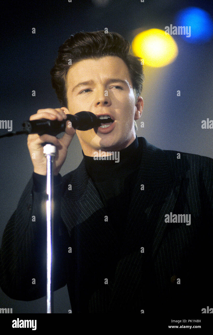 Rick astley 1988 hi-res stock photography and images - Alamy