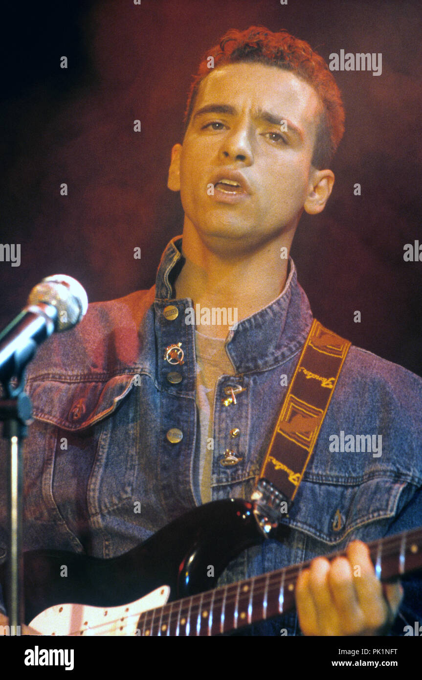 Eros Ramazzotti on 14.12.1987 in München / Munich. | usage worldwide