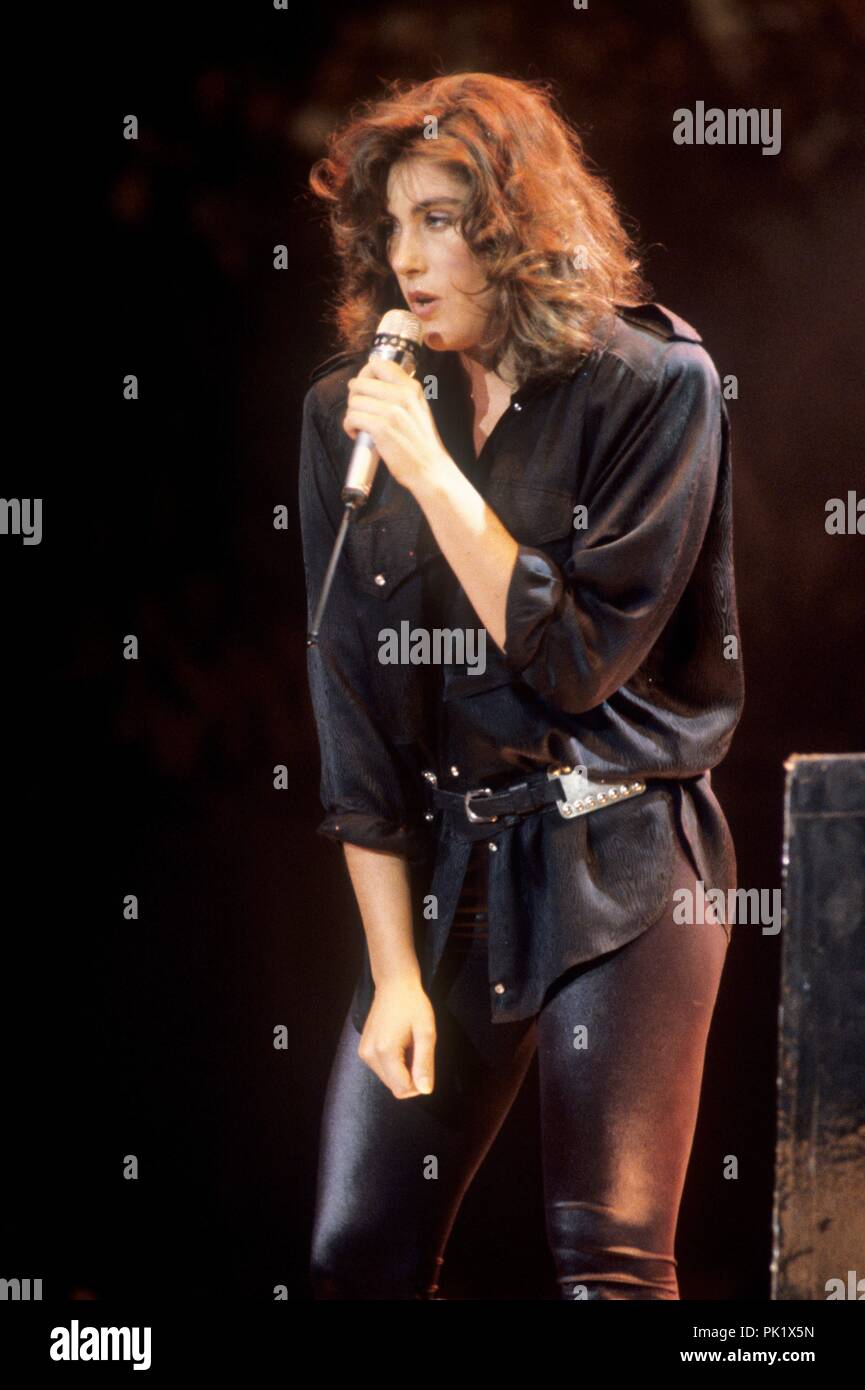 LAURA BRANIGAN - MUSIC PHOTO #11