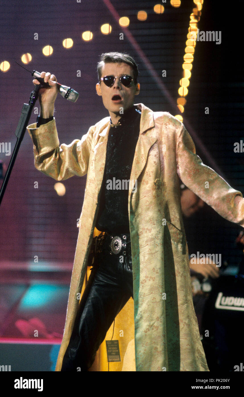 Andrew Eldritch (The Sisters of Mercy) in November 1992 in Dortmund. usage worldwide Stock