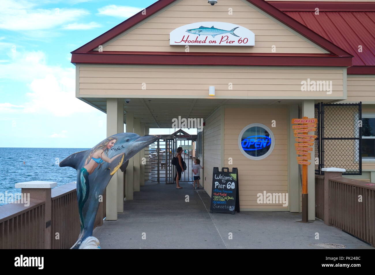 Are Dogs Allowed At Pier 60