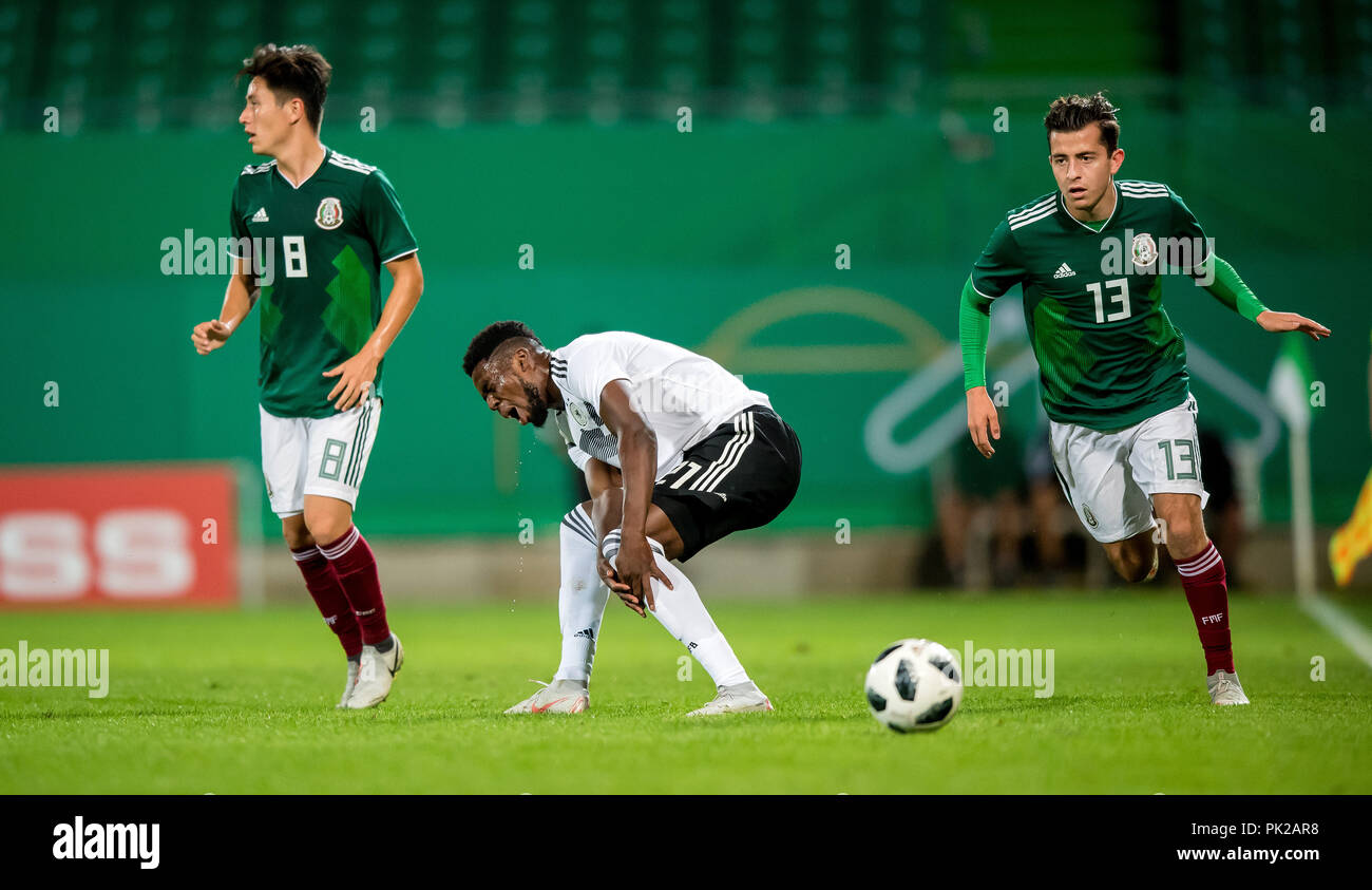 Fuerth, Germany. 07th Sep, 2018. 7 September 2018: Fuerth, Sportpark Ronhof Thomas Sommer: Football U21 International match: Germany - Mexico: Germany Jordan Torunarigha (white) against Mexico's Alan Mozo. (NOTE: USE FOR RADIO PICTURES ONLY AFTER CONSULTATION) Credit: Thomas Eisenhuth/dpa-Zentralbild/ZB/dpa/Alamy Live News Stock Photo