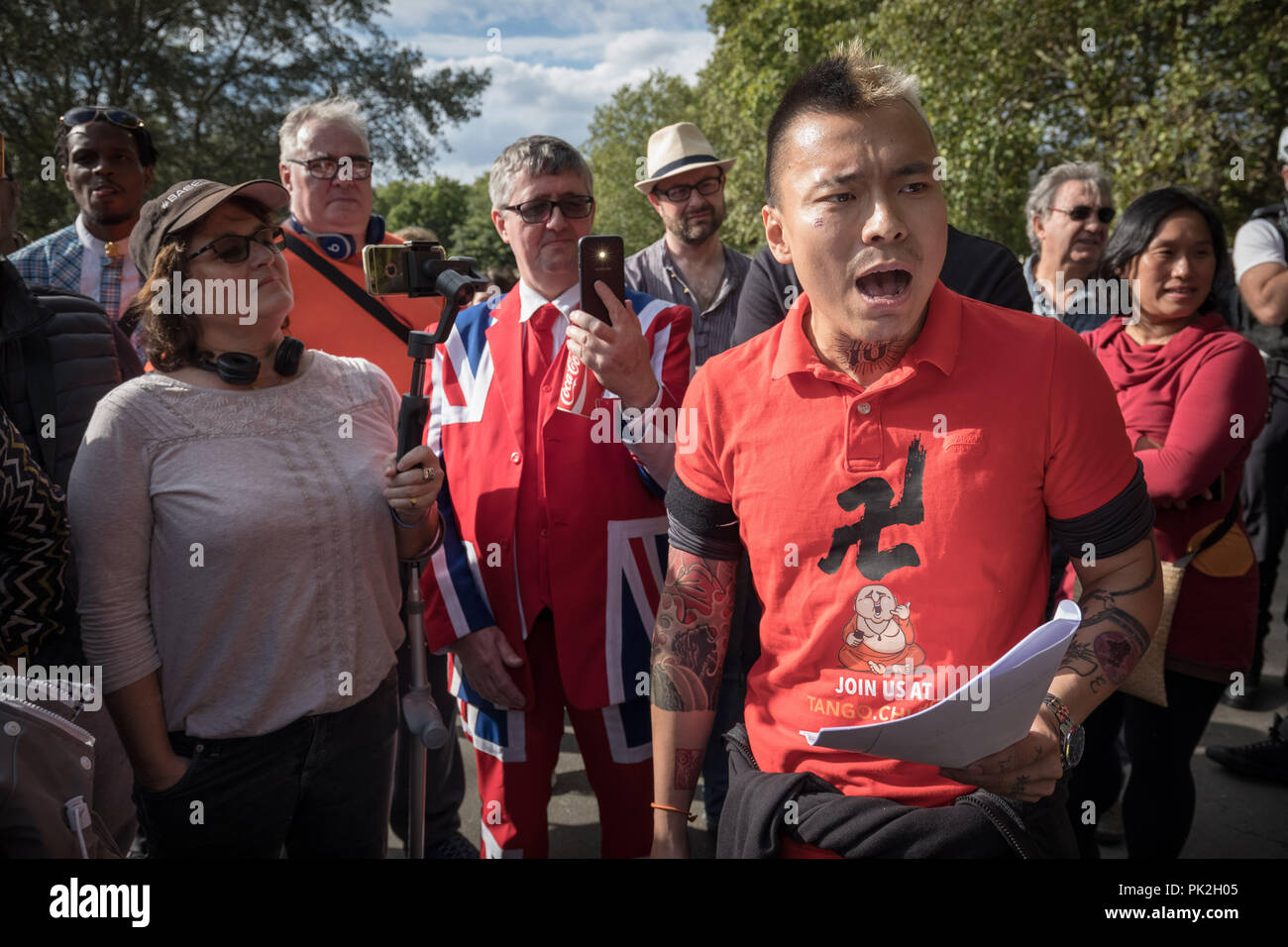 Speakers corner tan hi-res stock photography and images - Alamy