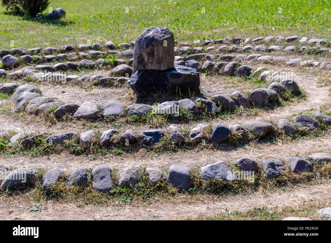 Garden labyrinth stones hi-res stock photography and images - Alamy