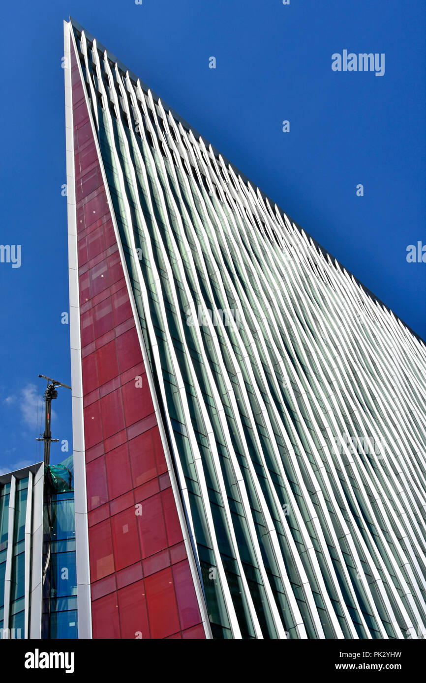 Blue sky & red triangle side elevation modern Nova winner 2017 Carbuncle Cup winner UK ugliest office building Victoria Westminster London England UK Stock Photo