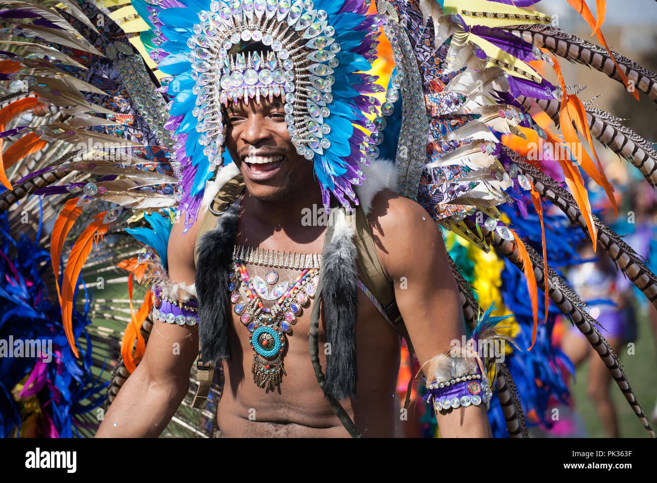 Male carnival dancer dancing hi-res stock photography and images - Alamy