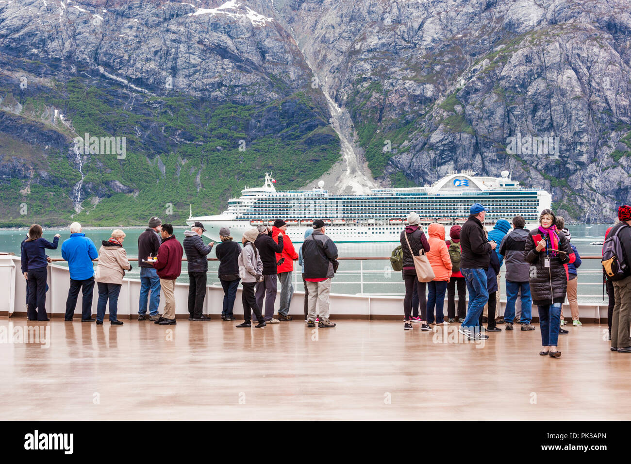 Passing princess cruises hi-res stock photography and images - Alamy