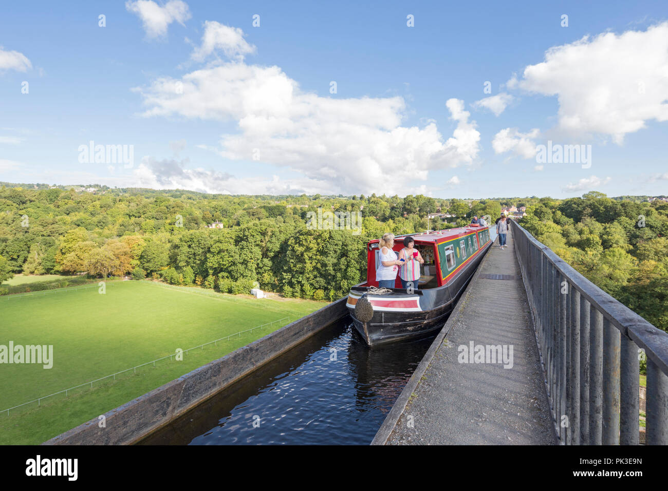 Pontcysyllte Aqueduct (Traphont Ddŵr Pontcysyllte) on the Llangollen Canal, Wales, UK Stock Photo