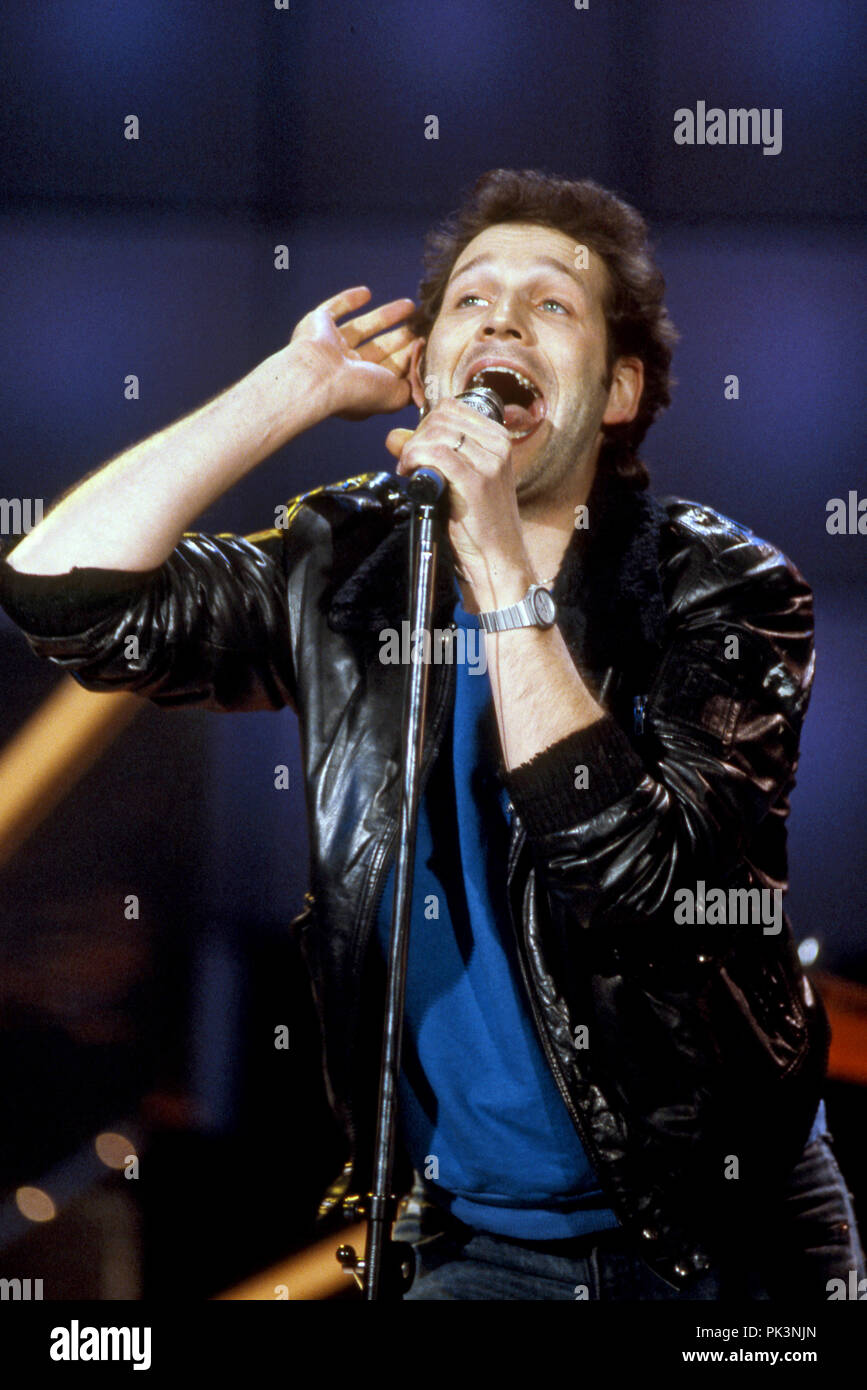 singer-songwriter-wolf-maahn-on-24-january-1985-usage-worldwide-stock
