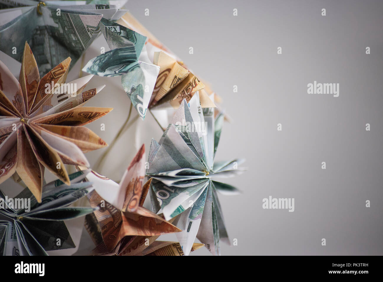 flowers origami banknotes Stock Photo - Alamy