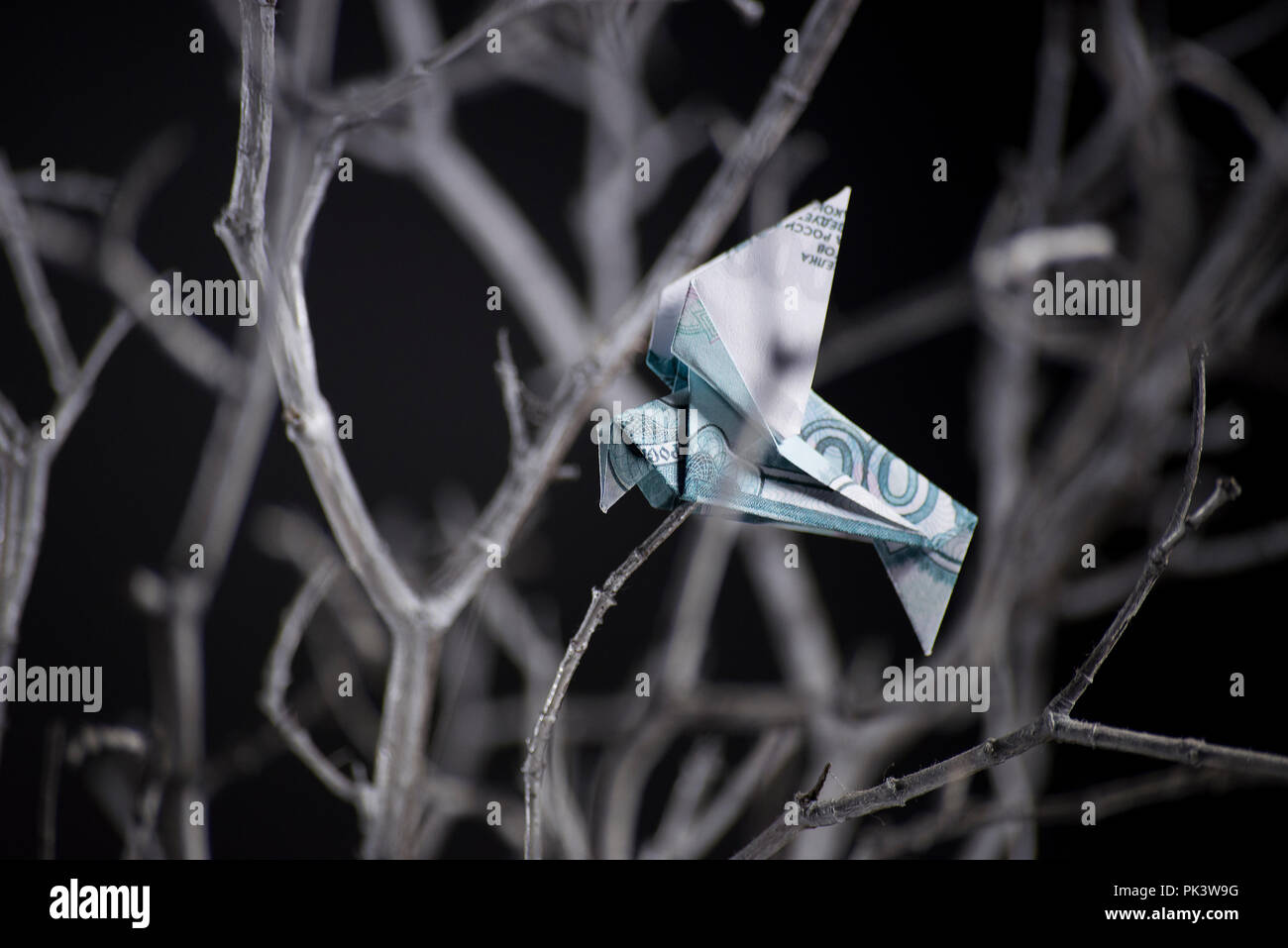 origami bird from banknotes Stock Photo - Alamy