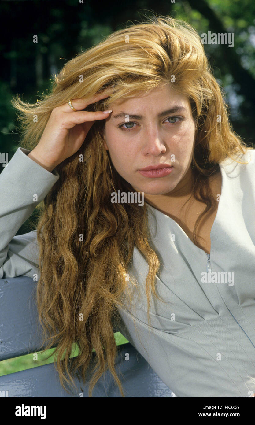 Taylor dayne 1988 hi-res stock photography and images - Alamy