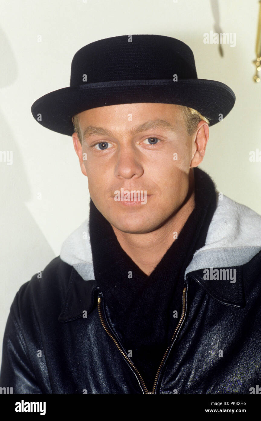 Jason Donovan on 15.02.1991 in London. | usage worldwide Stock Photo