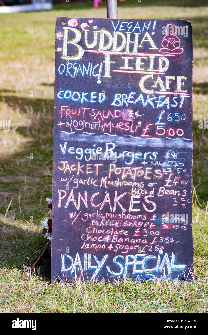 Chepstow Wales Aug 16 Blackboard Display Menu For The Buddha Field Cafe Vegan Organic Healthy Food Specials On 16 Aug 15 At The Green Gather Stock Photo Alamy