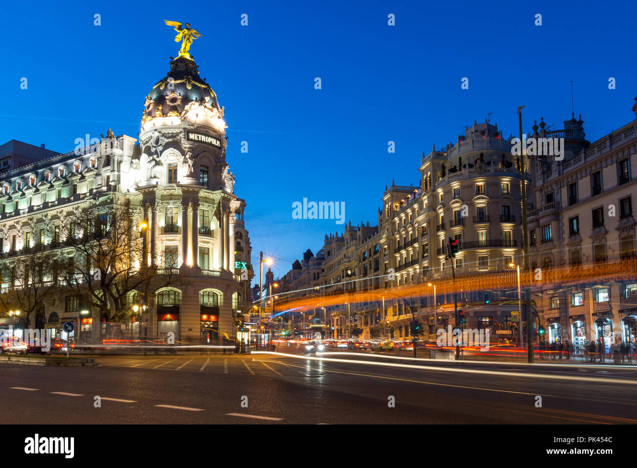 Restoration of the Metropolis Building in Madrid, Spain · Free
