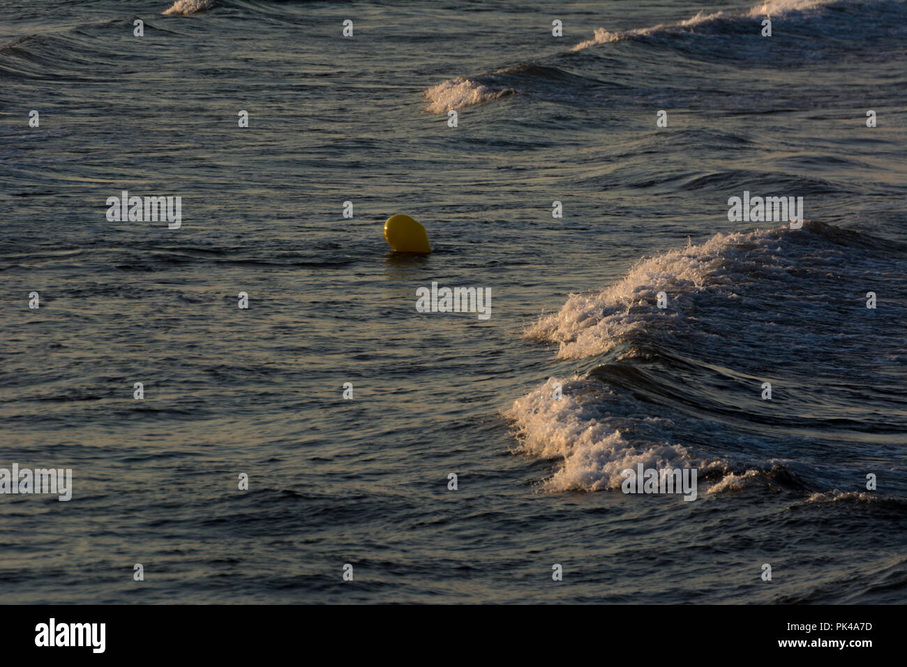 Closeup ocean waves beach hi-res stock photography and images - Alamy