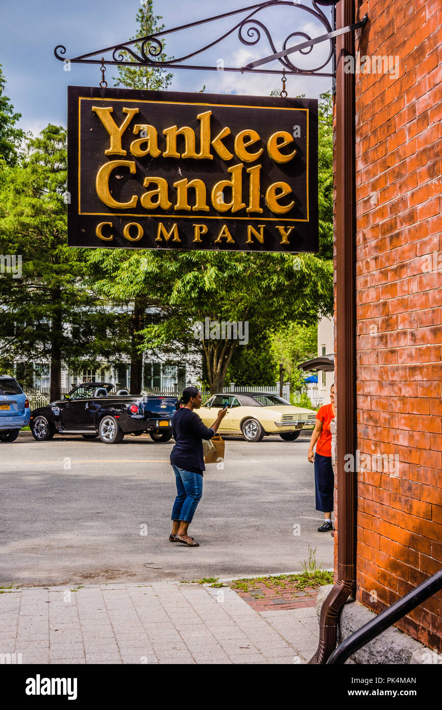 Yankee Candle Company Sign   Stockbridge, Massachusetts, USA Stock Photo