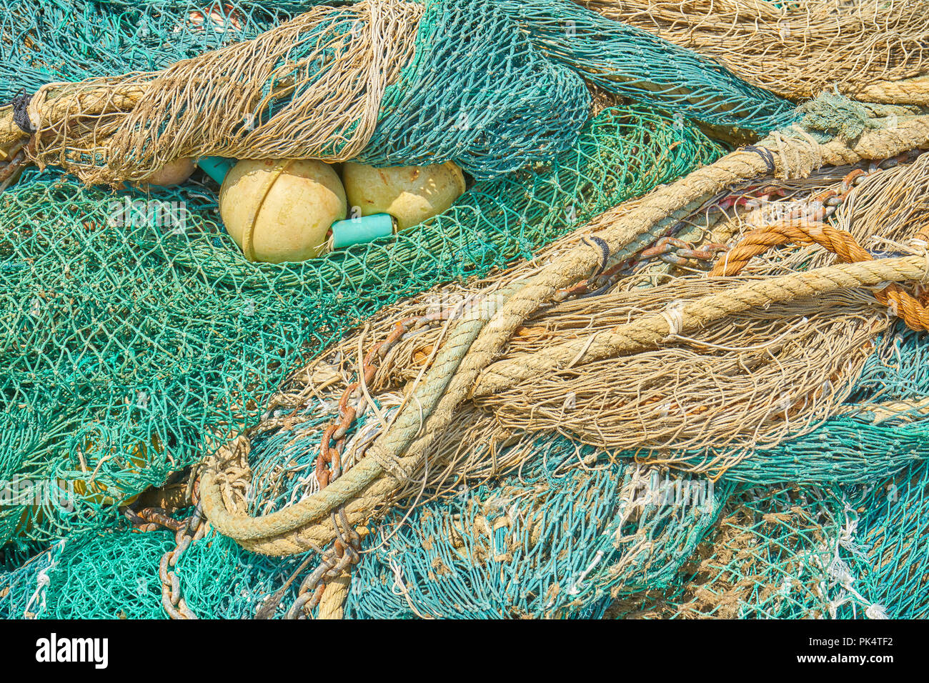 White fishnet hi-res stock photography and images - Page 5 - Alamy
