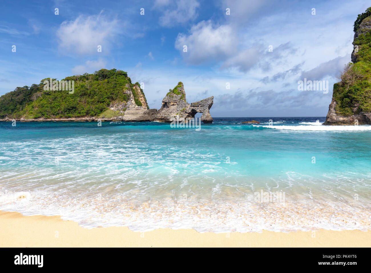 Different shades of green and blue at Atuh Beach on Nusa Penida, a small relaxed island near Bali, Indonesia. Stock Photo