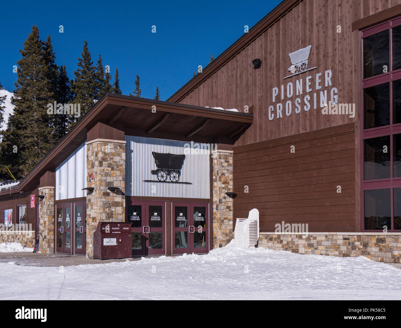 Bluebird Ski Day Stock Photos Bluebird Ski Day Stock Images Alamy