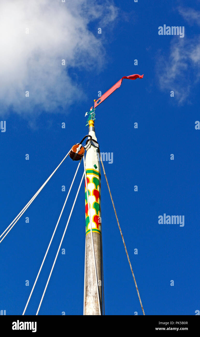 A view of the masthead of the Norfolk Pleasure Wherry Hathor moored on the River Ant by How Hill, Ludham, Norfolk, England, United Kingdom, Europe. Stock Photo
