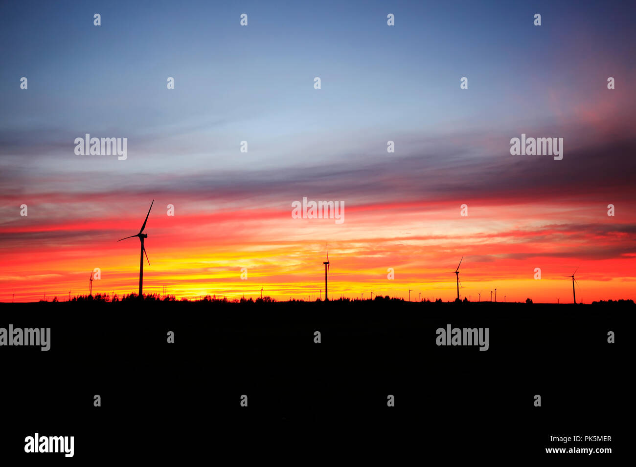 In the evening, the silhouette of wind turbines Stock Photo - Alamy