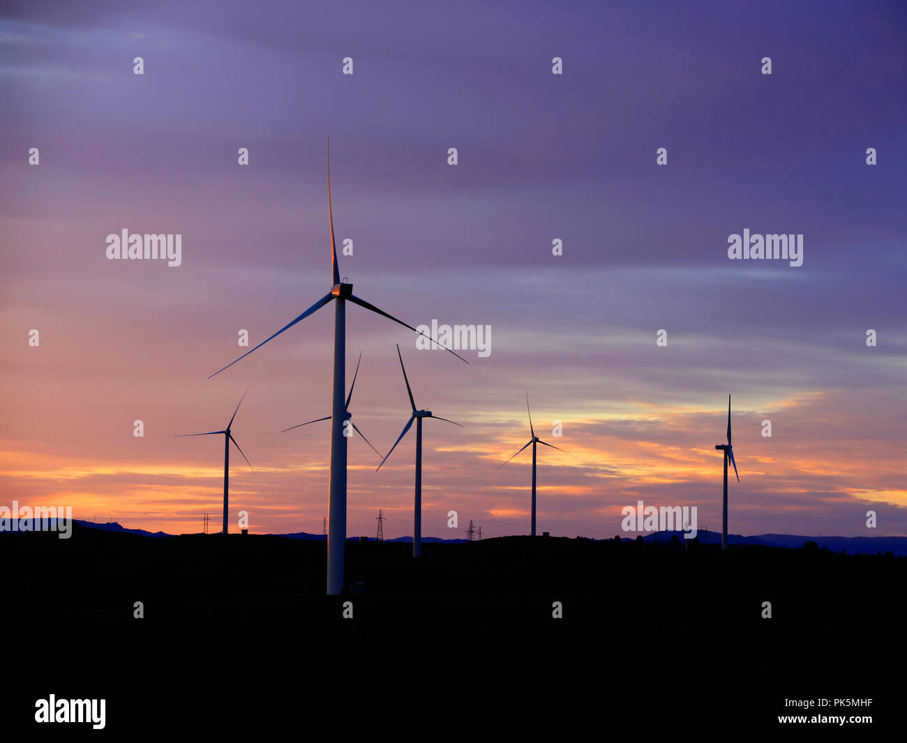 In the evening, the silhouette of wind turbines Stock Photo - Alamy