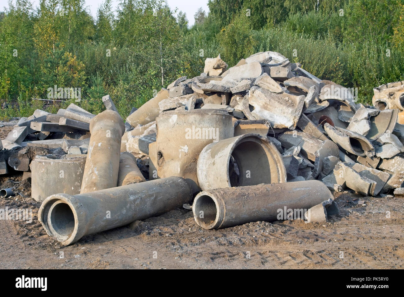used concrete pipes Stock Photo Alamy