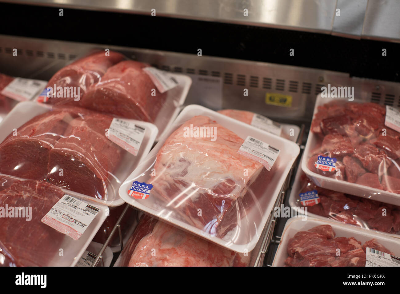 Portland, Oregon Sep 8, 2018 Costco wholesale warehouse shopping