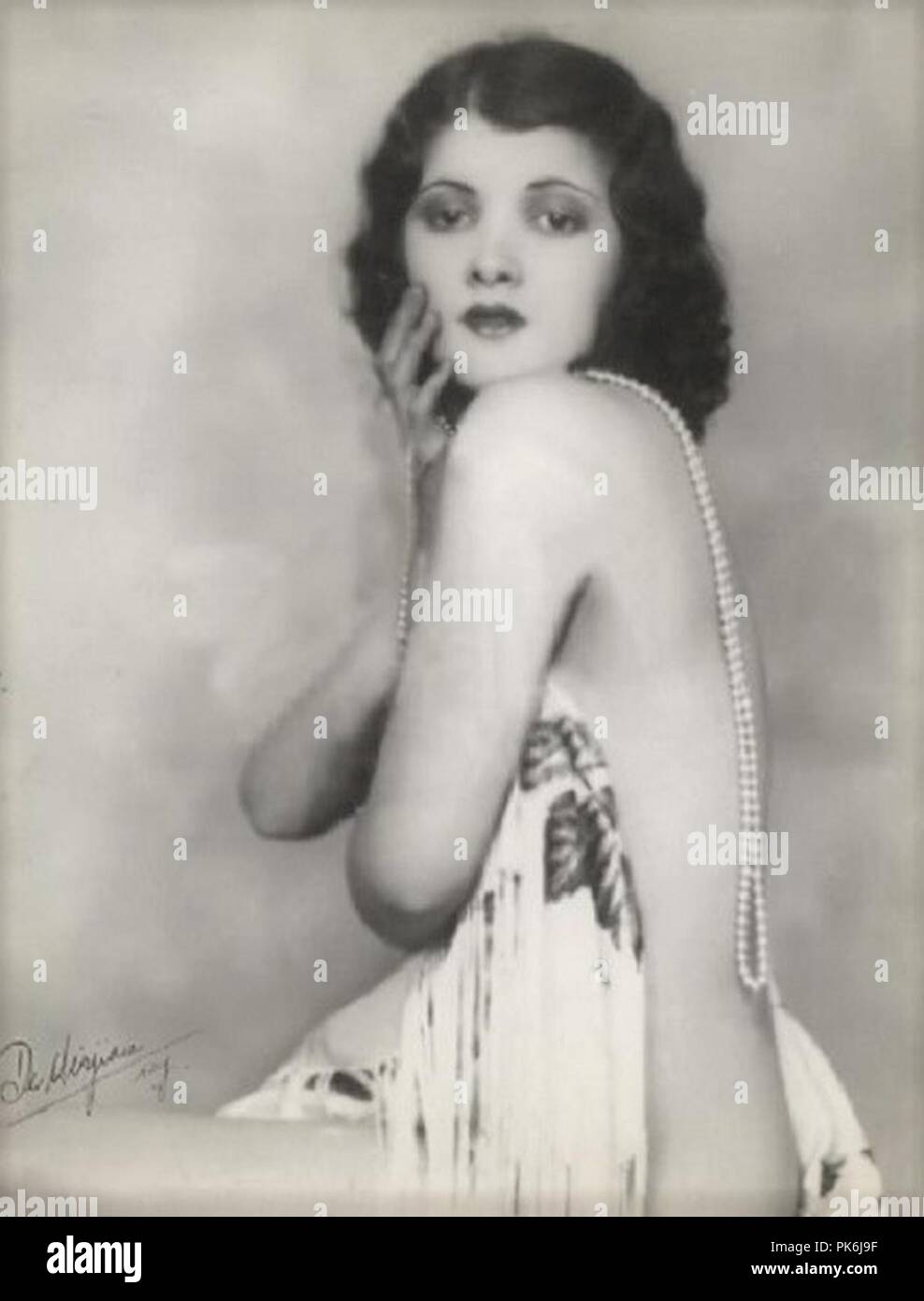 Anastasia Phillips,Bonnie Beecher Porno pics Tami Sagher,Purva Bedi Devika Rani,Ann Bancroft explorer XXX nude Ronnie Gilbert,Rosa Aguirre (1908-)
