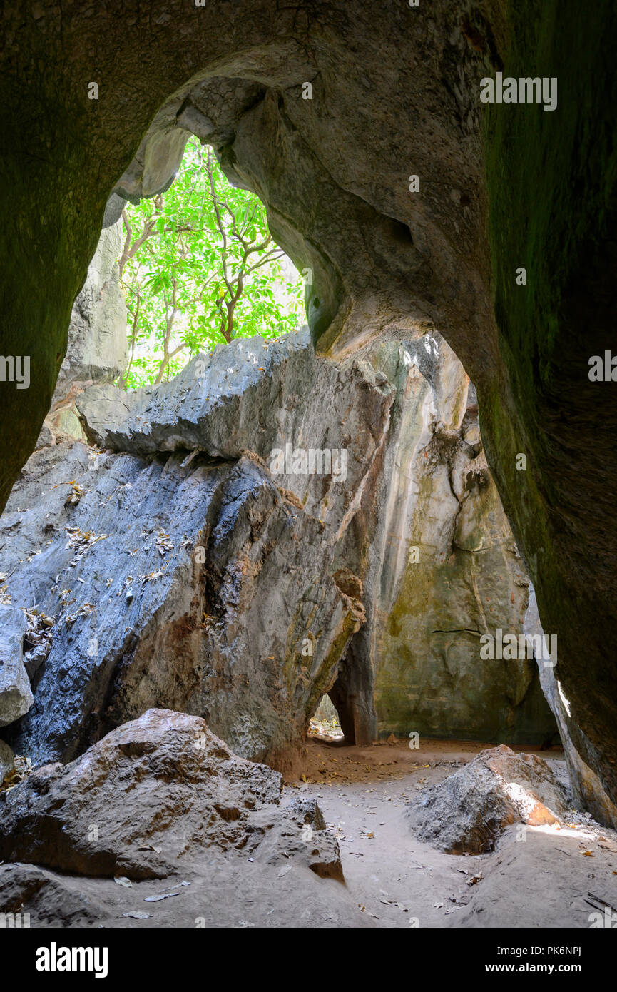 The Archways caves system at Chillagoe-Mungana Caves National Park, Northern Queensland, QLD, Australia Stock Photo