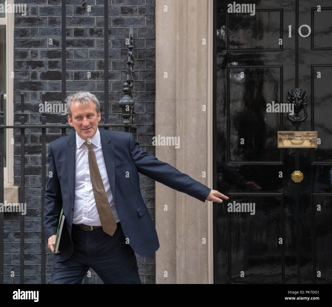 London 11th September 2018,Damian Hinds PC MP, Education Secretary , leaves Cabinet meeting at 10 Downing Street, London Credit Ian Davidson/Alamy Live News Stock Photo