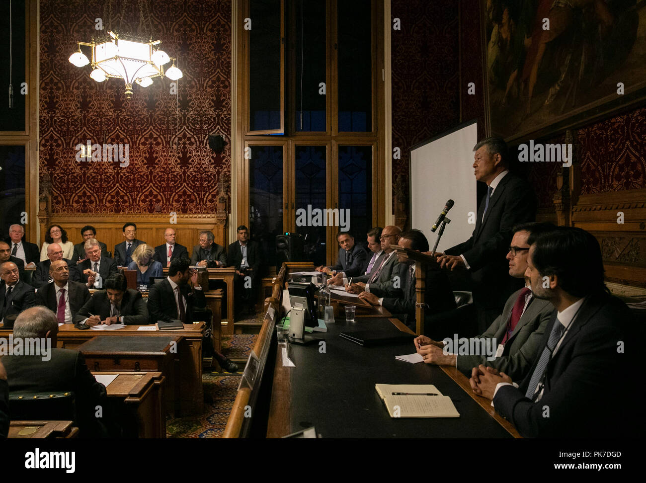 (180911) -- LONDON, Sept. 11, 2018 (Xinhua) -- Chinese Ambassador to Britain Liu Xiaoming (3rd R) delivers a keynote speech during the launching ceremony of the All-Party Parliamentary Group (APPG) for the Belt and Road Initiative (BRI) and China-Pakistan Economic Corridor (CPEC), in London, Britain on Sept. 10, 2018. Chinese Ambassador to Britain Liu Xiaoming said on Monday that he hopes the newly launched UK parliament group for the Belt and Road Initiative will serve as a bridge of communication and bring in more British public support for and participation in the initiative. (Xinhua/Han Ya Stock Photo