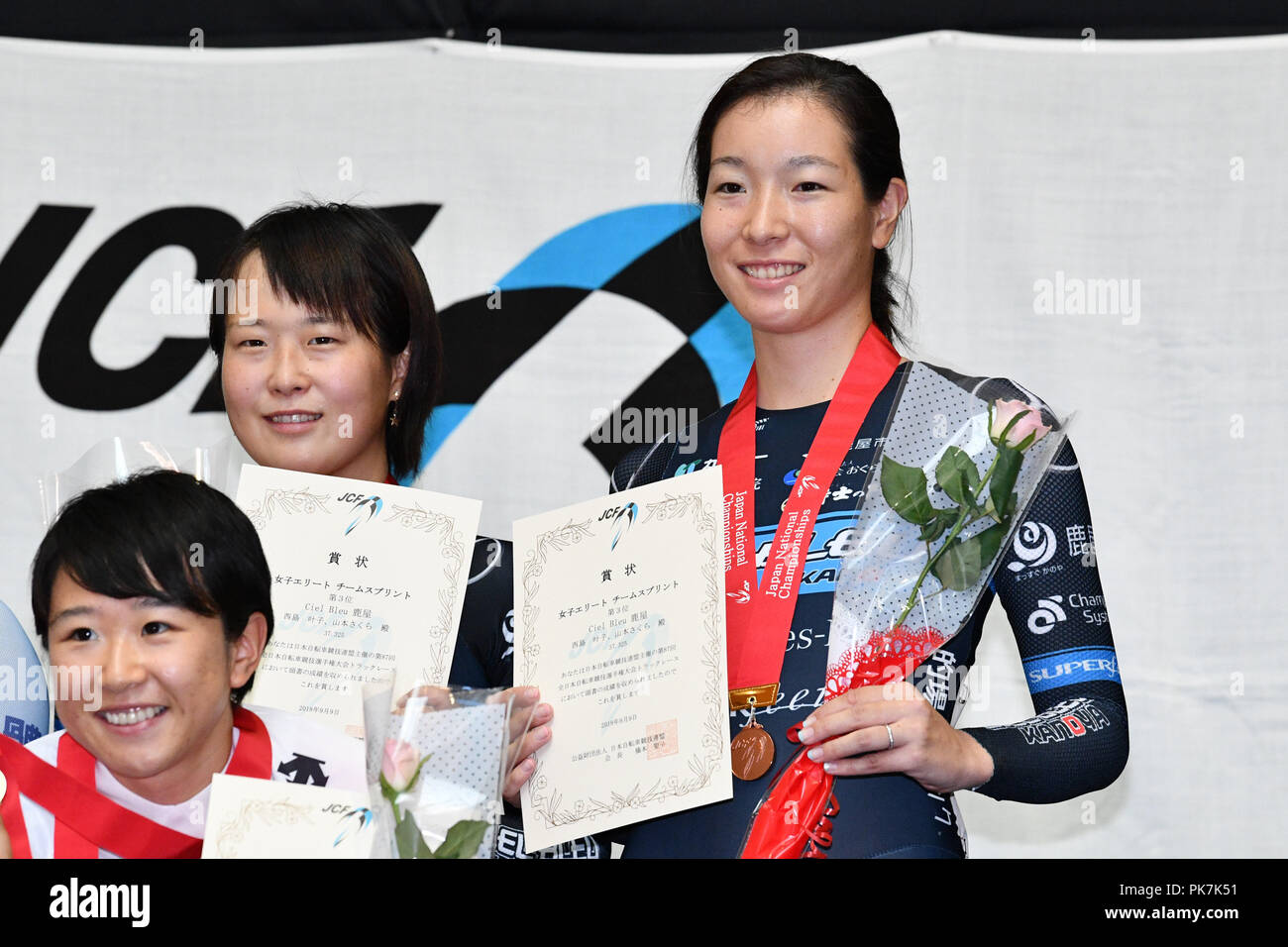 Track Cycling Womens Sprint Hi Res Stock Photography And Images Page 14 Alamy