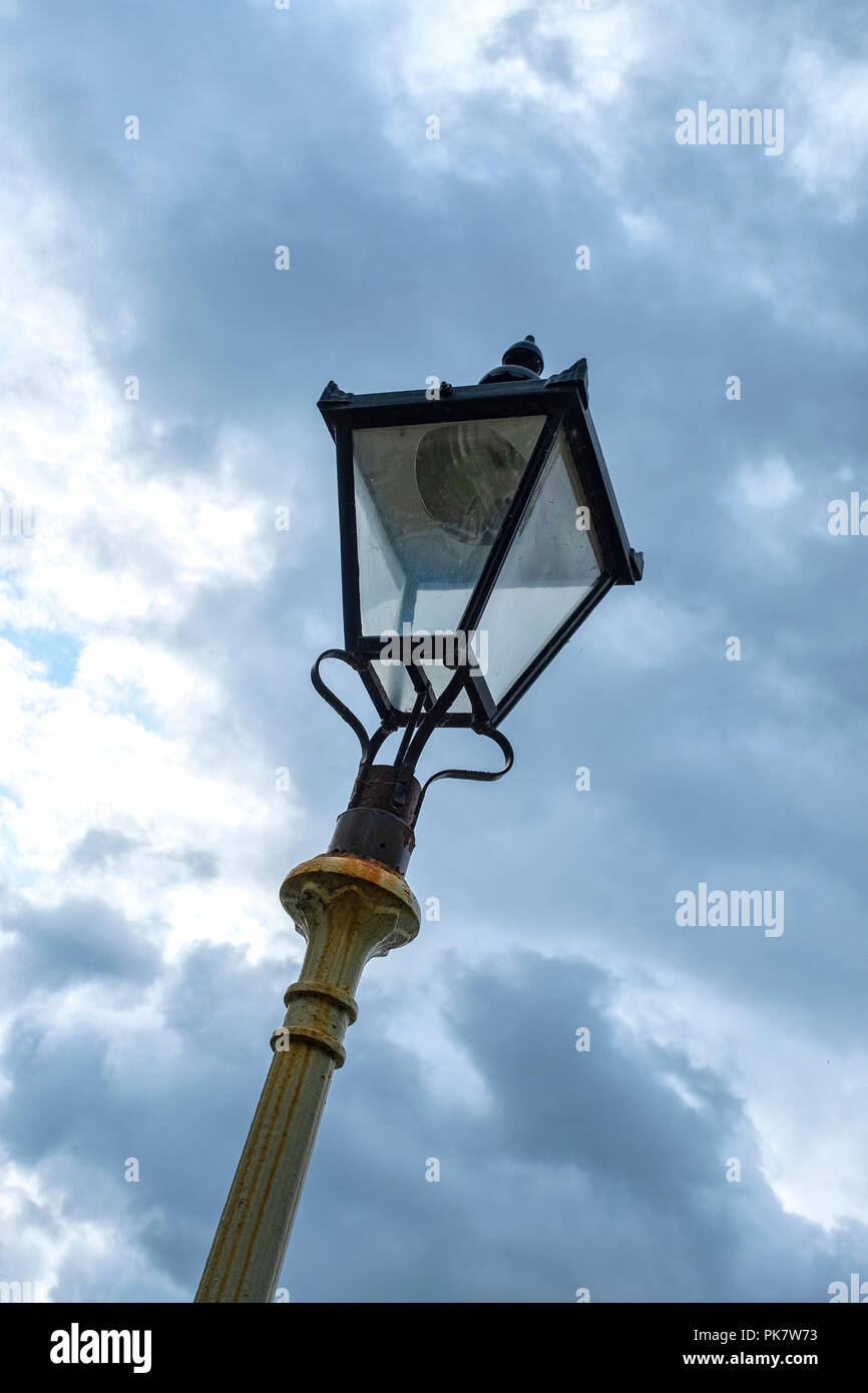 Victorian street light hi-res stock photography and images - Alamy