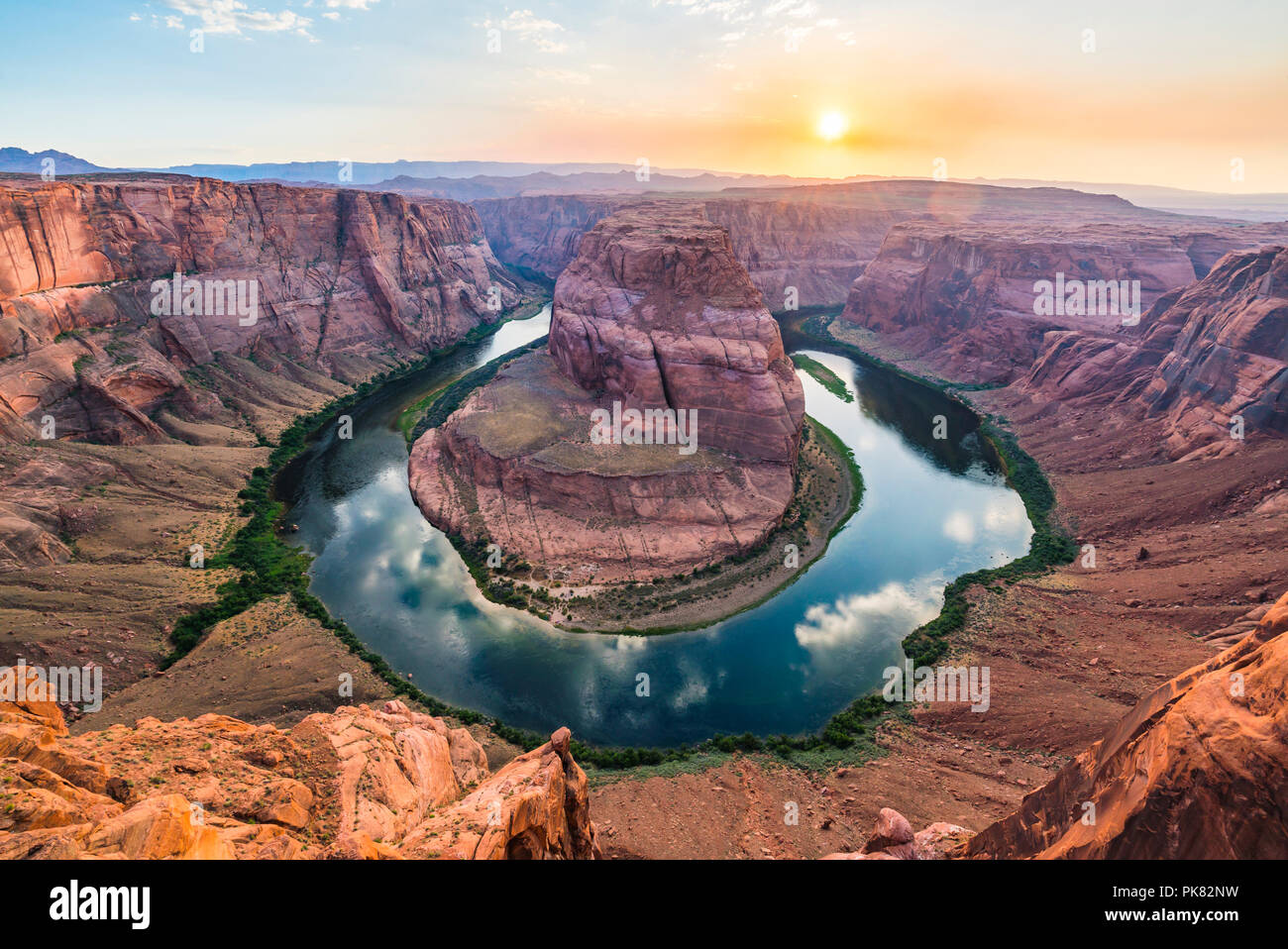 Horseshoe bend at sunset hires stock photography and images Alamy