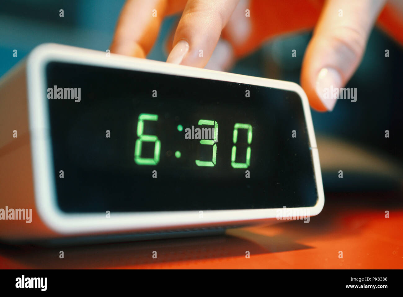 Analog digital clock hi-res stock photography and images - Alamy