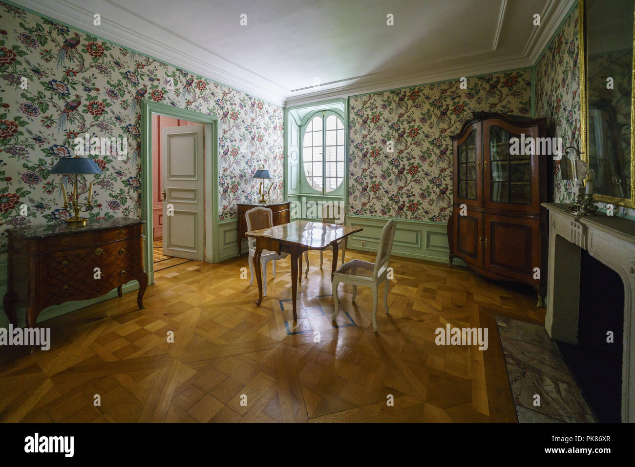 The Benrath Palace Is A Rococo Style Building By The French