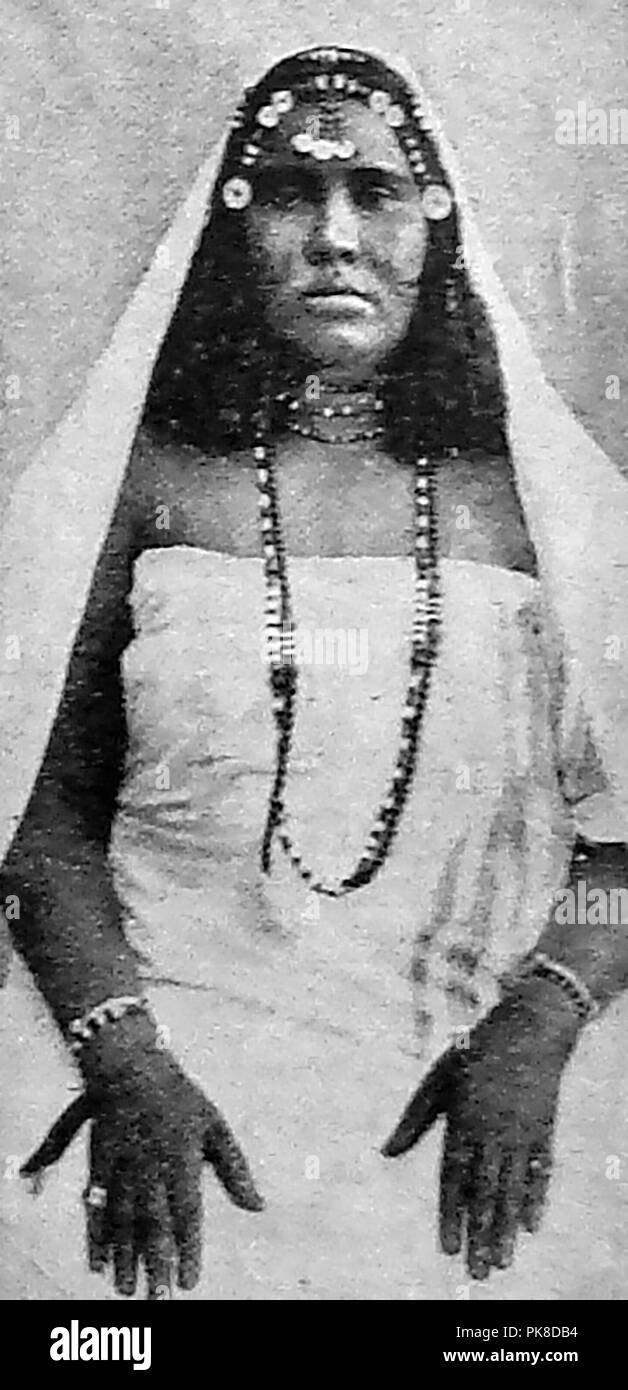 1920's image - National dress at that time -  Typical National Dress & Costume in the 1920's - A typical woman from Eastern Sudan Stock Photo