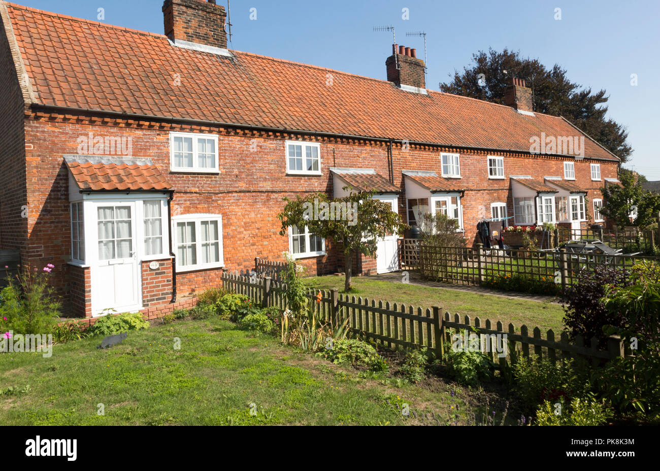 Red brick terraced houses hires stock photography and images Alamy