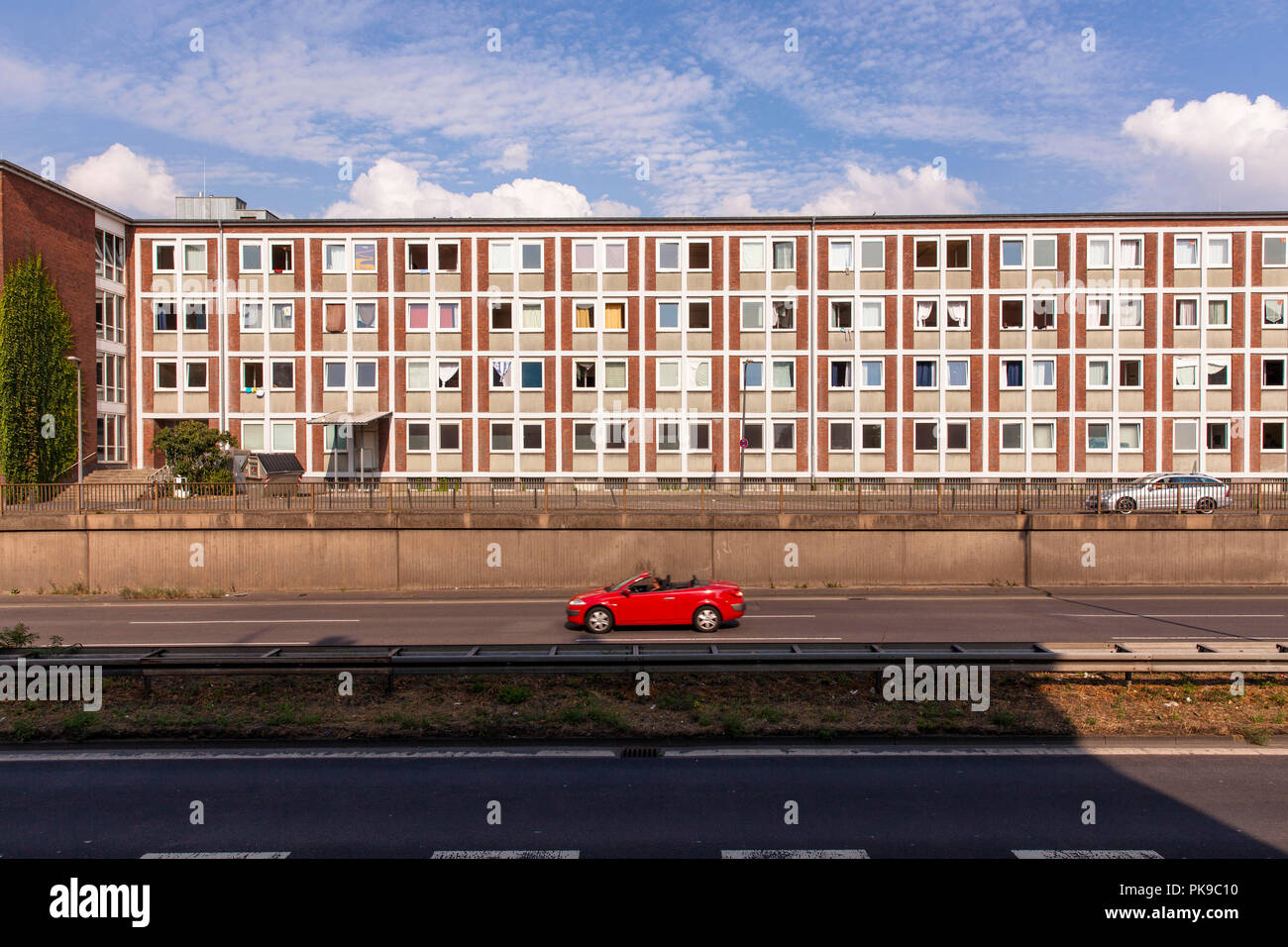 refugee camp at the Herkules street in the district Neu-Ehrenfeld, Cologne, Germany.  Fluechtlingsheim an der Herkulesstrasse  im Stadtteil Neu-Ehrenf Stock Photo