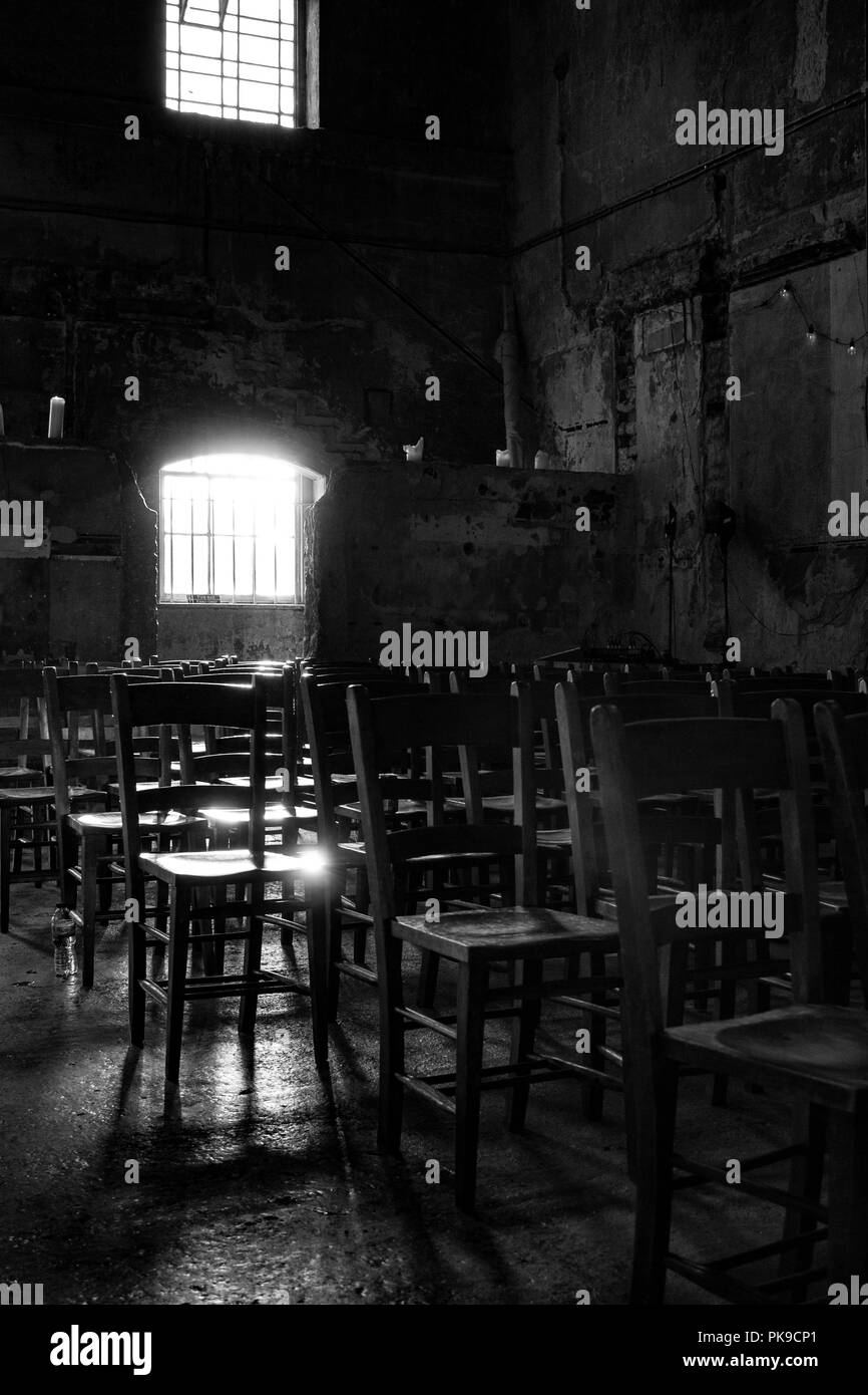 Bus Black and White Stock Photos & Images - Alamy