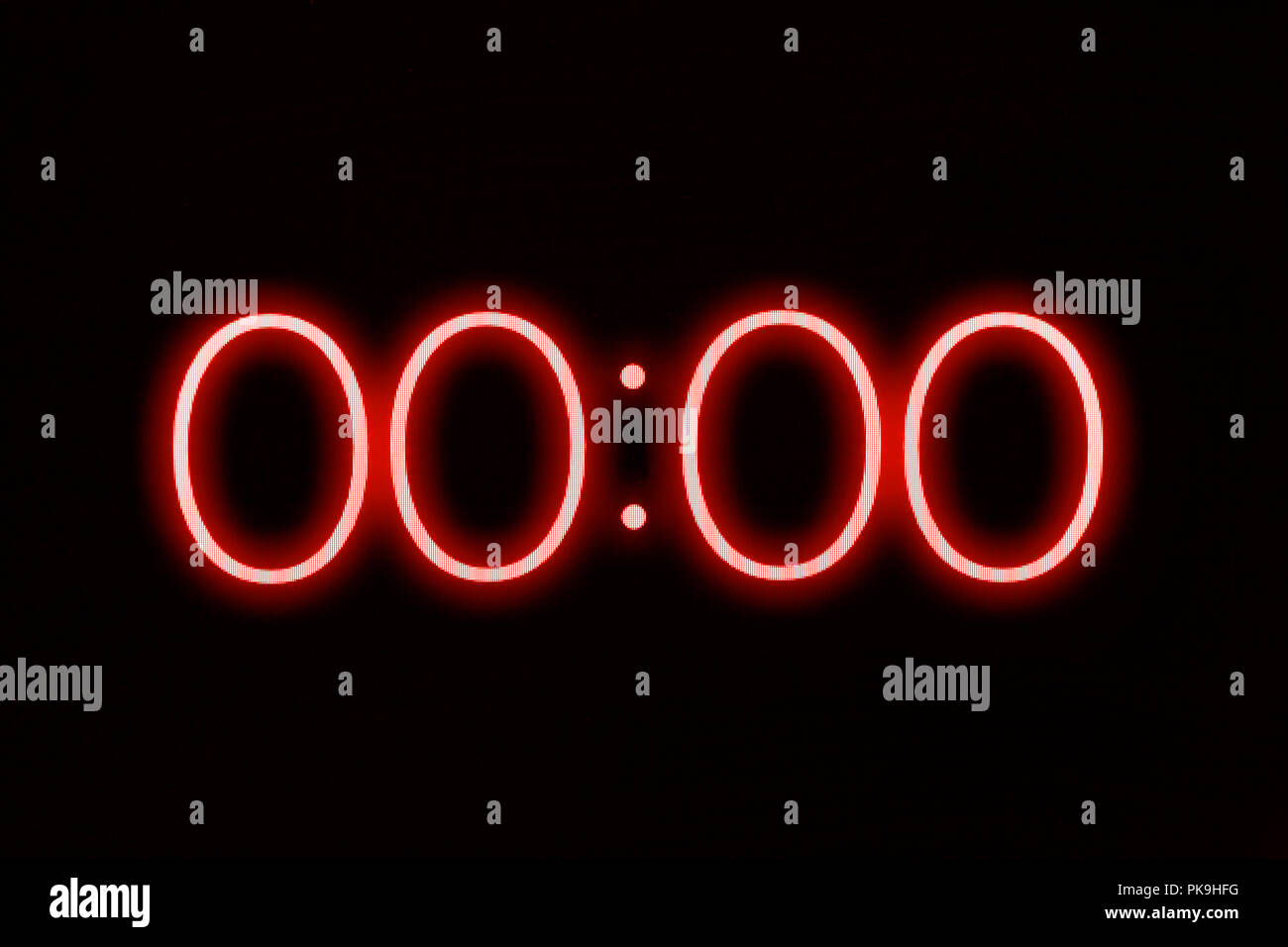Digital clock timer stopwatch display showing 0 zero seconds remaining.  Emergency, urgency, out of time concept Stock Photo - Alamy