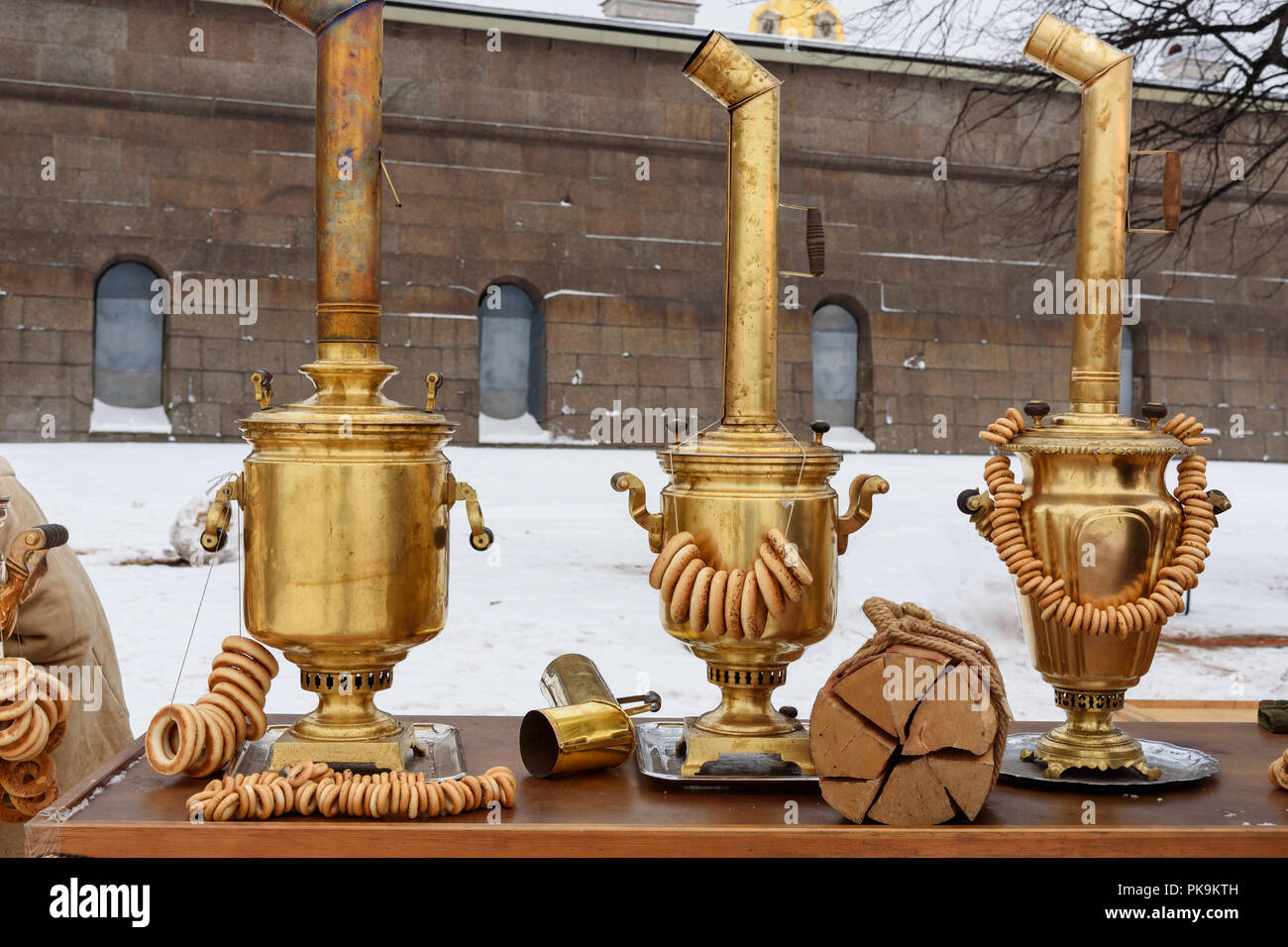 Russian samovars with tea and bagels on the street in winter Stock ...