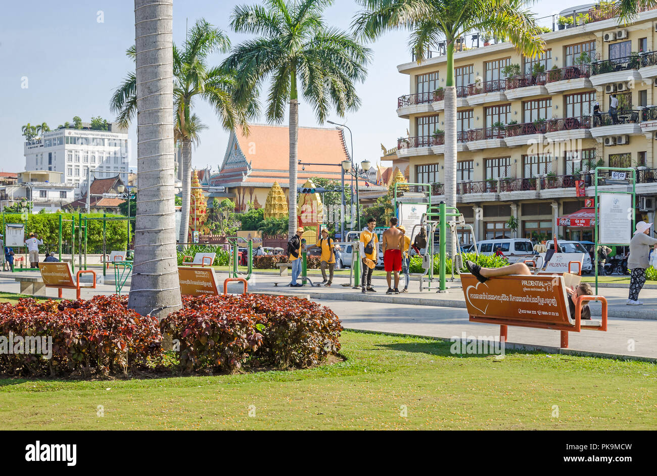 Phnom Penh, Cambodia - April 9, 2018: Preah Sisowath Quay - the boulevard running along the banks of the Mekong and Tonle Sap rivers Stock Photo