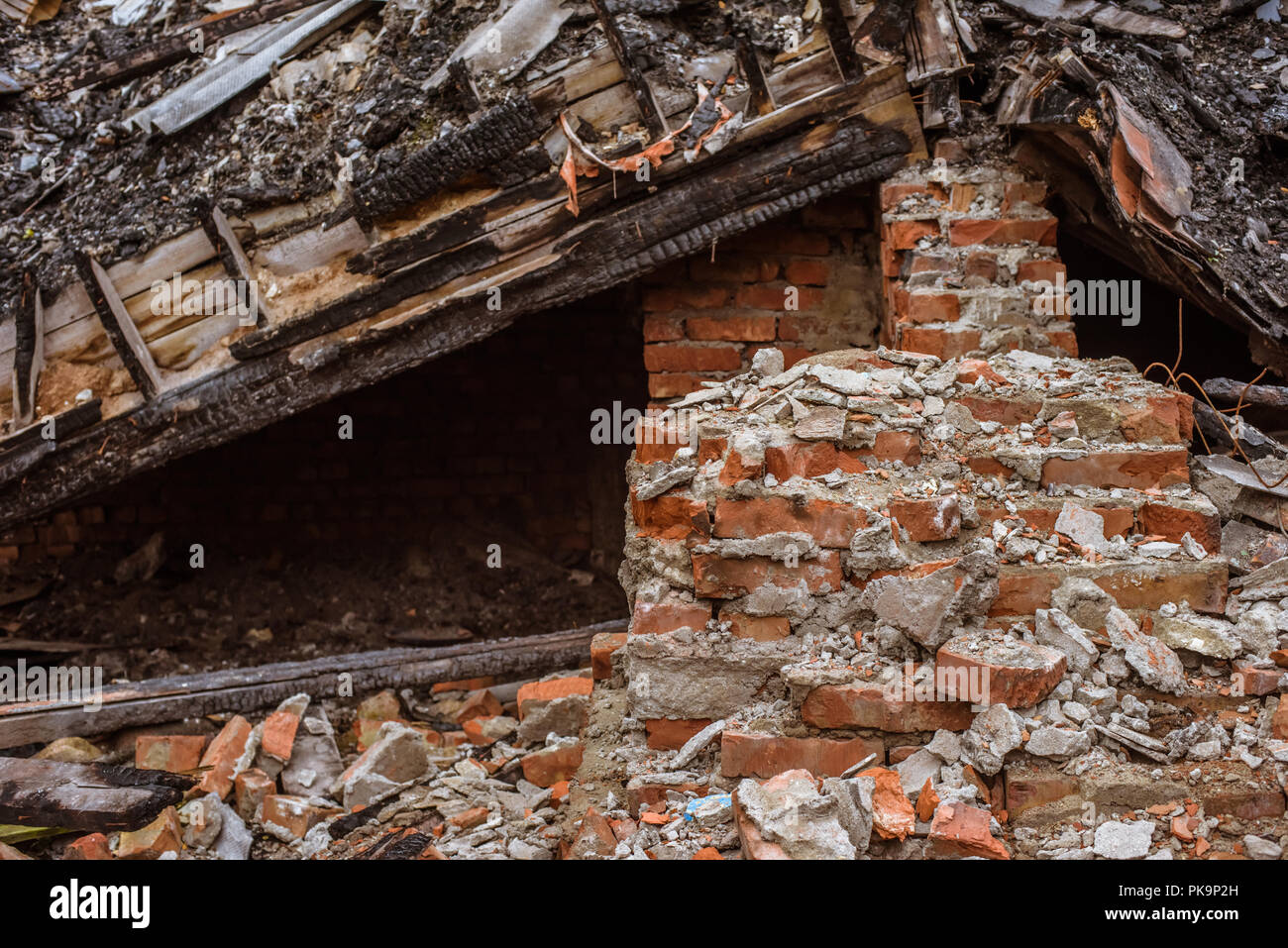 Destroyed concrete bricks hi-res stock photography and images - Alamy