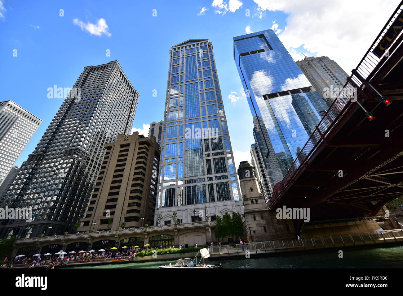 Buildings in Downtown Chicago as viewed from the river Stock Photo - Alamy