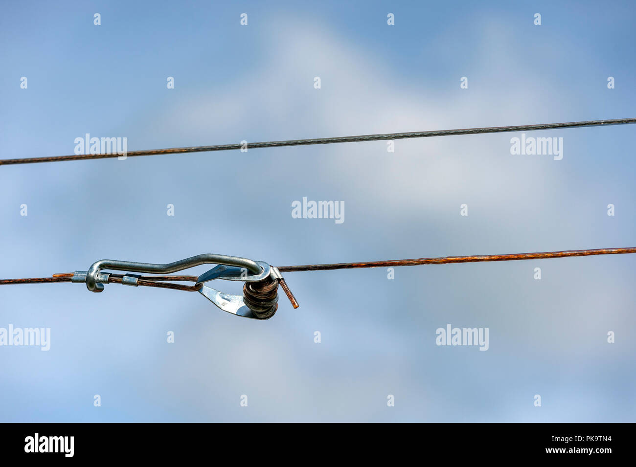 close up of a clothesline with clothesline stretcher, Stock Photo